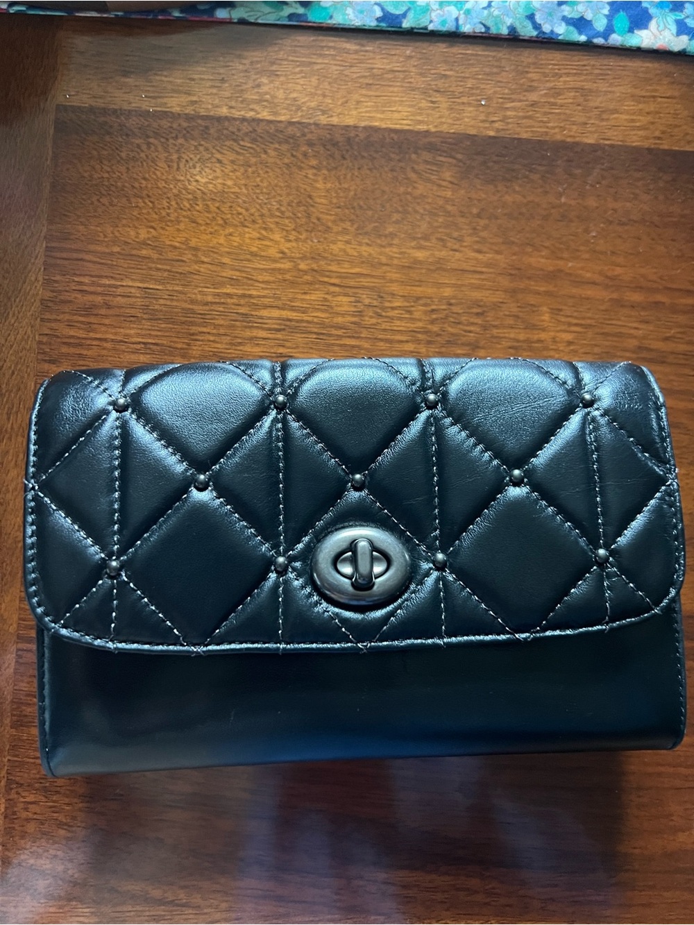 Coach Quilted Turn-Lock Crossbody Wallet - Black